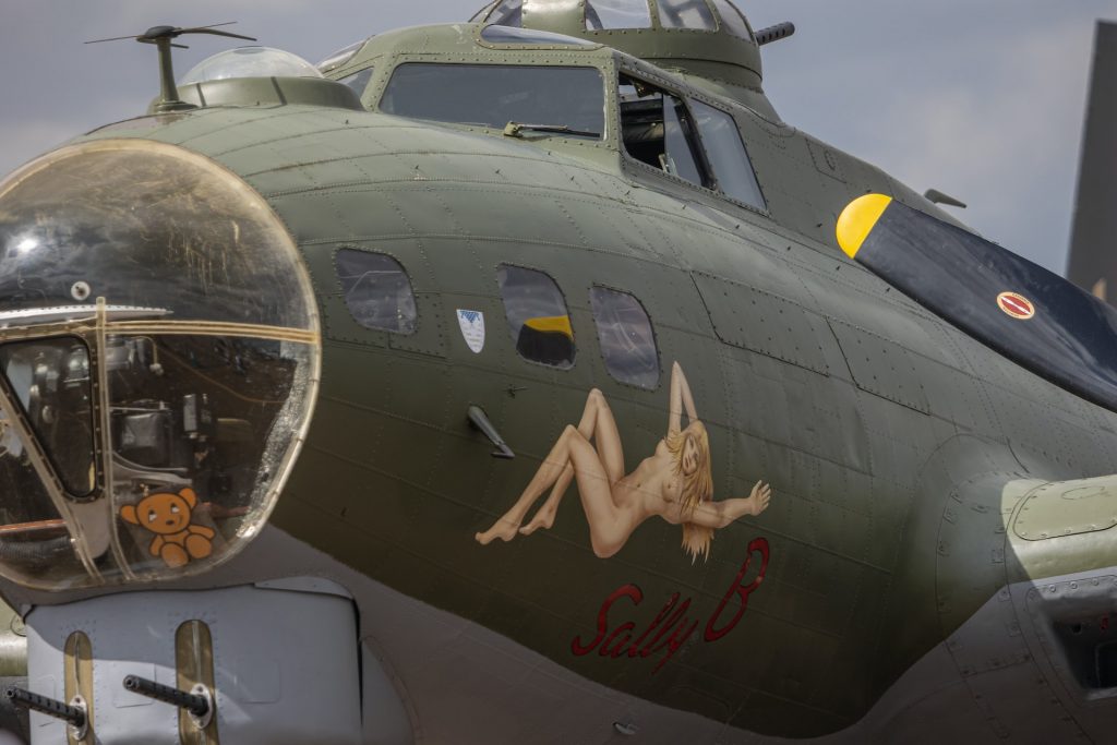 B17, a critical bomber of the Air Force